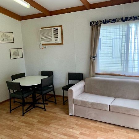 Tatura Cabin & Caravan Park Buitenkant foto